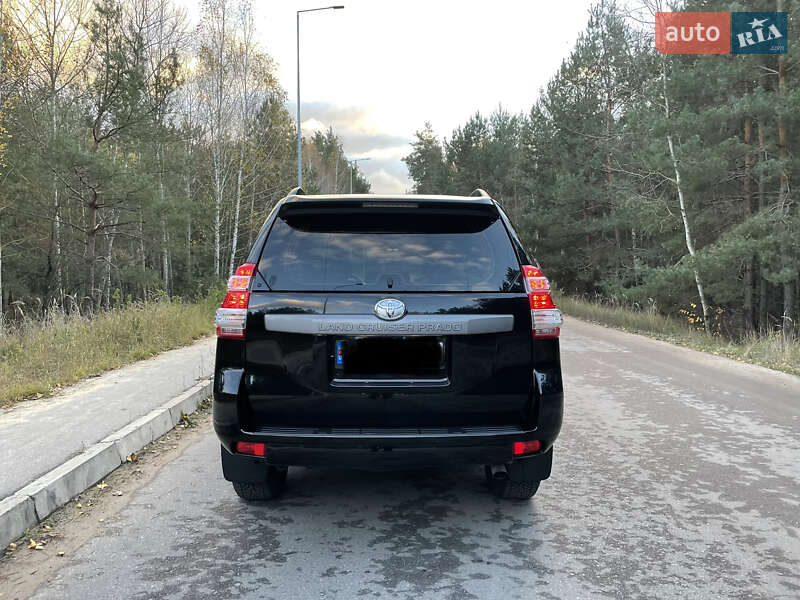 Внедорожник / Кроссовер Toyota Land Cruiser Prado 2017 в Киеве фото 3 Внедорожник / Кроссовер Toyota Land Cruiser Prado 2017 в Киеве