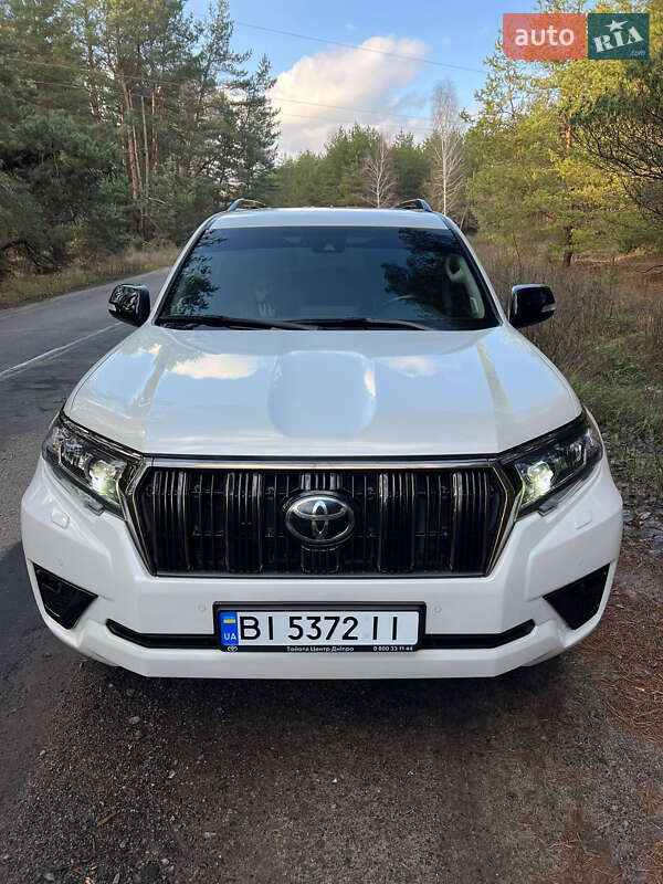 Внедорожник / Кроссовер Toyota Land Cruiser Prado 2022 в Валках фото 16 Внедорожник / Кроссовер Toyota Land Cruiser Prado 2022 в Валках