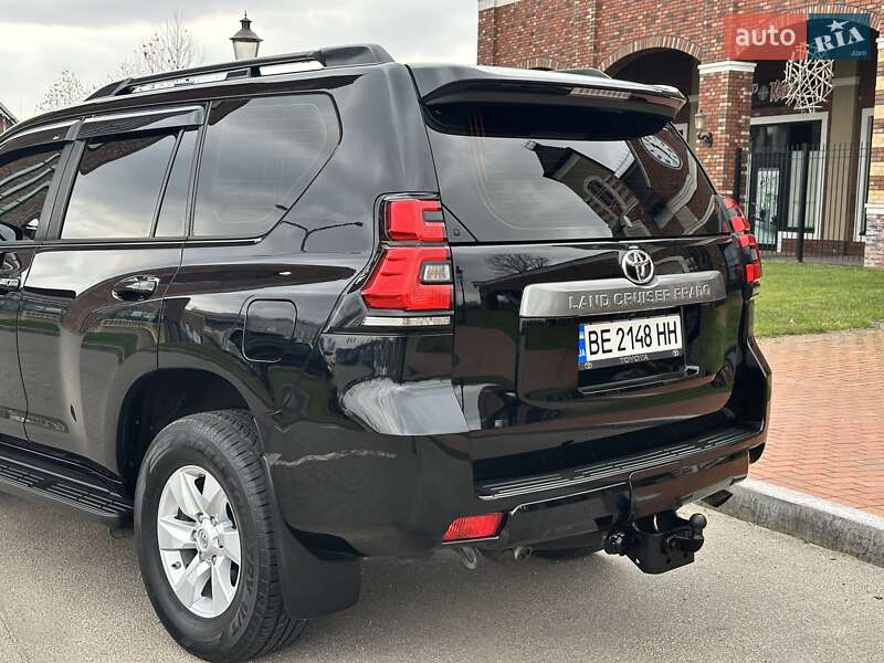 Внедорожник / Кроссовер Toyota Land Cruiser Prado 2019 в Киеве фото 8 Внедорожник / Кроссовер Toyota Land Cruiser Prado 2019 в Киеве