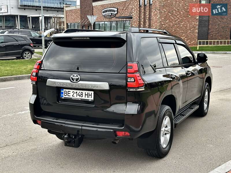 Внедорожник / Кроссовер Toyota Land Cruiser Prado 2019 в Киеве фото 14 Внедорожник / Кроссовер Toyota Land Cruiser Prado 2019 в Киеве