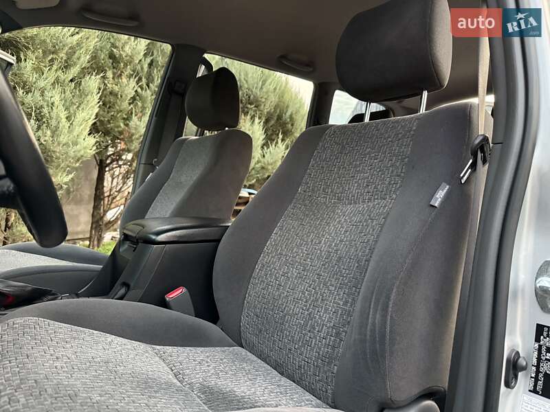 Внедорожник / Кроссовер Toyota Land Cruiser Prado 2008 в Киеве фото 64 Внедорожник / Кроссовер Toyota Land Cruiser Prado 2008 в Киеве