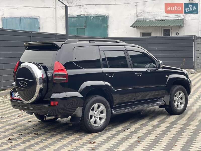 Внедорожник / Кроссовер Toyota Land Cruiser Prado 2007 в Николаеве