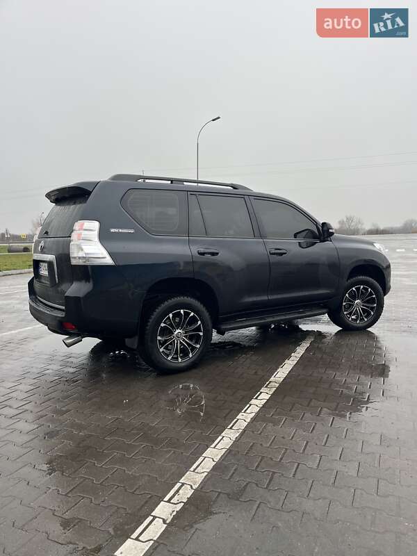 Внедорожник / Кроссовер Toyota Land Cruiser Prado 2010 в Тернополе фото 16 Внедорожник / Кроссовер Toyota Land Cruiser Prado 2010 в Тернополе