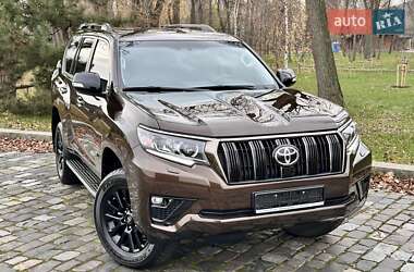 Позашляховик / Кросовер Toyota Land Cruiser Prado 2020 в Києві