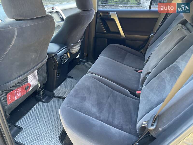 Внедорожник / Кроссовер Toyota Land Cruiser Prado 2013 в Ивано-Франковске