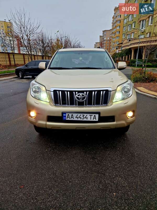 Внедорожник / Кроссовер Toyota Land Cruiser Prado 2012 в Киеве фото 8 Внедорожник / Кроссовер Toyota Land Cruiser Prado 2012 в Киеве