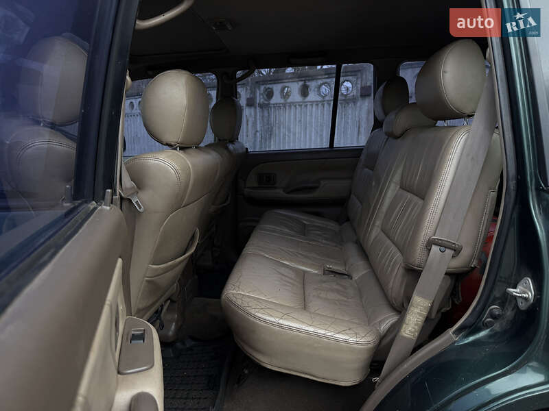 Внедорожник / Кроссовер Toyota Land Cruiser Prado 2000 в Киеве