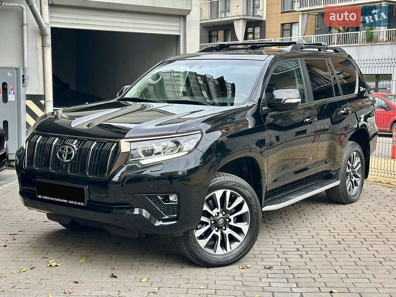 Позашляховик / Кросовер Toyota Land Cruiser Prado 2022 в Києві