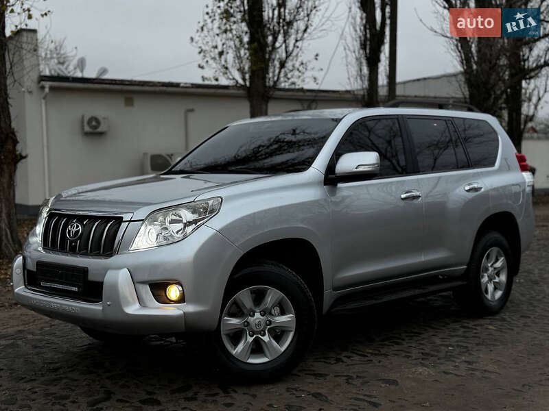 Внедорожник / Кроссовер Toyota Land Cruiser Prado 2010 в Ахтырке