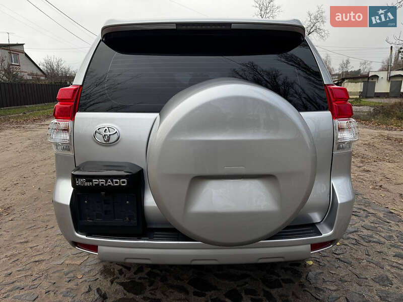 Внедорожник / Кроссовер Toyota Land Cruiser Prado 2010 в Ахтырке