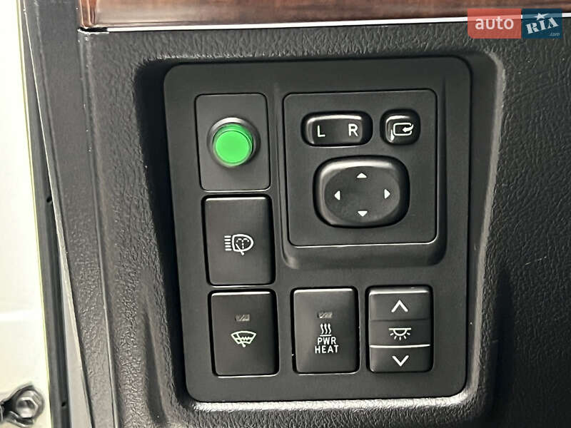 Внедорожник / Кроссовер Toyota Land Cruiser Prado 2010 в Киеве