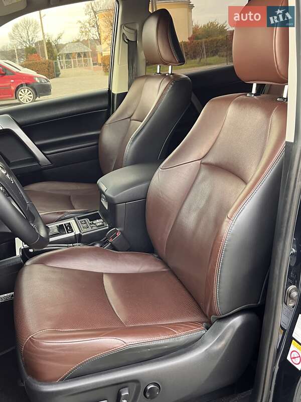 Позашляховик / Кросовер Toyota Land Cruiser Prado 2019 в Мукачевому фото 39 Позашляховик / Кросовер Toyota Land Cruiser Prado 2019 в Мукачевому