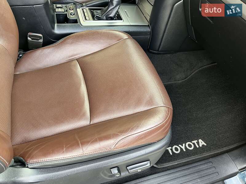 Позашляховик / Кросовер Toyota Land Cruiser Prado 2019 в Мукачевому фото 70 Позашляховик / Кросовер Toyota Land Cruiser Prado 2019 в Мукачевому