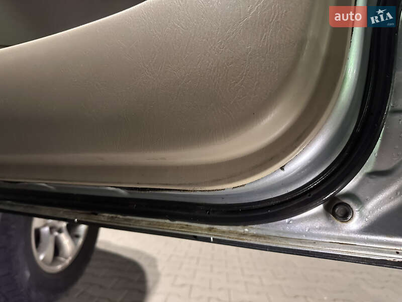 Внедорожник / Кроссовер Toyota Land Cruiser Prado 2003 в Житомире фото 15 Внедорожник / Кроссовер Toyota Land Cruiser Prado 2003 в Житомире