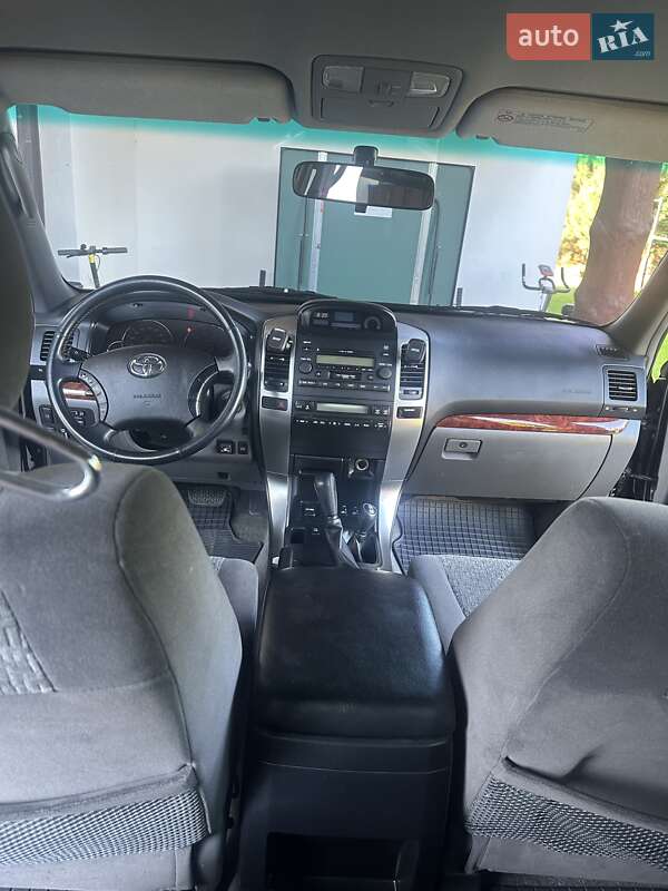 Внедорожник / Кроссовер Toyota Land Cruiser Prado 2007 в Днепре