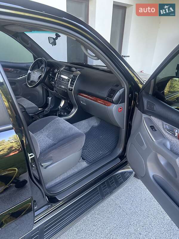 Внедорожник / Кроссовер Toyota Land Cruiser Prado 2007 в Днепре
