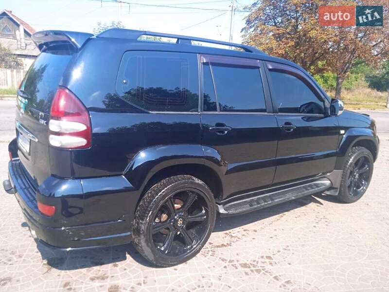 Внедорожник / Кроссовер Toyota Land Cruiser Prado 2005 в Киеве