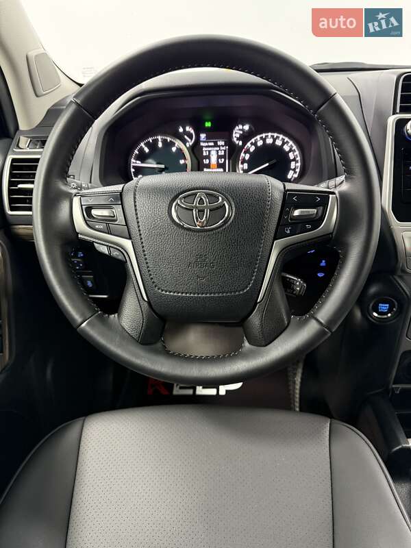 Внедорожник / Кроссовер Toyota Land Cruiser Prado 2020 в Одессе