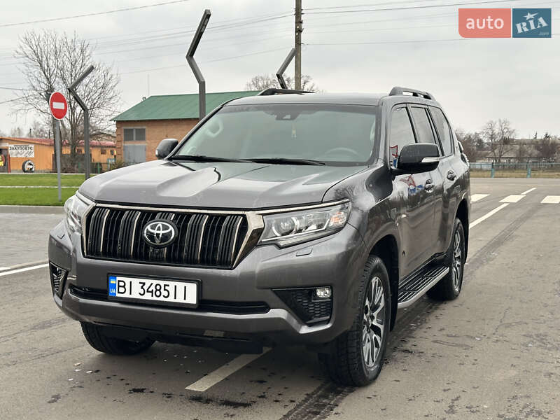 Позашляховик / Кросовер Toyota Land Cruiser Prado 2021 в Лубнах