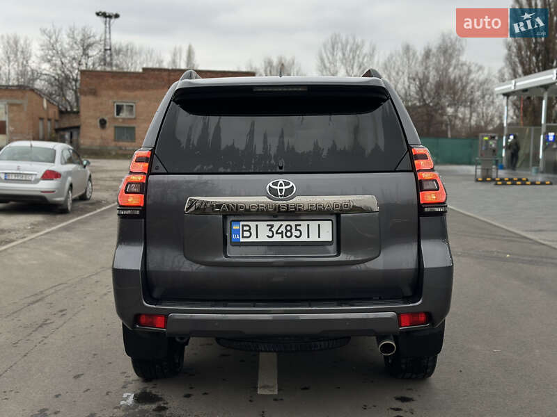 Позашляховик / Кросовер Toyota Land Cruiser Prado 2021 в Лубнах
