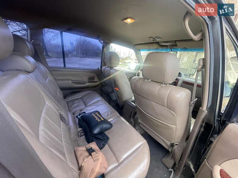 Внедорожник / Кроссовер Toyota Land Cruiser Prado 2000 в Днепре