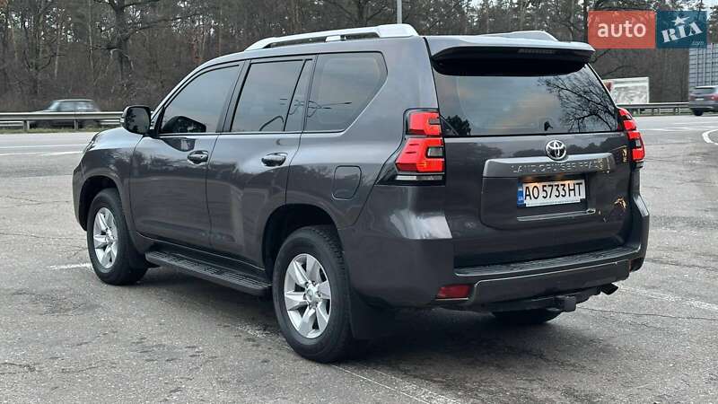 Внедорожник / Кроссовер Toyota Land Cruiser Prado 2019 в Киеве фото 4 Внедорожник / Кроссовер Toyota Land Cruiser Prado 2019 в Киеве