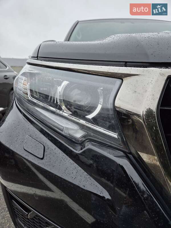 Внедорожник / Кроссовер Toyota Land Cruiser Prado 2021 в Киеве