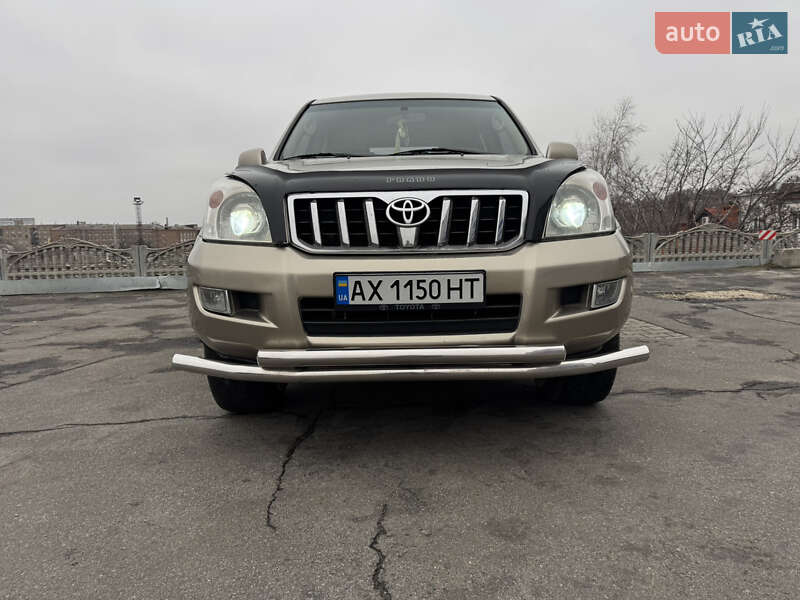 Внедорожник / Кроссовер Toyota Land Cruiser Prado 2004 в Харькове