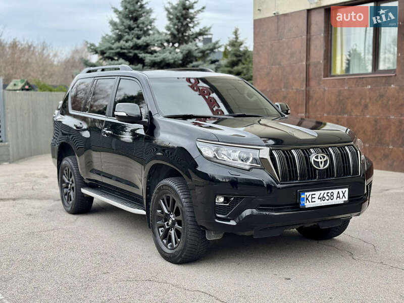 Внедорожник / Кроссовер Toyota Land Cruiser Prado 2021 в Днепре