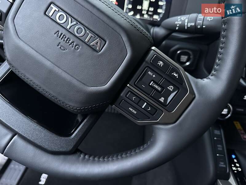 Внедорожник / Кроссовер Toyota Land Cruiser Prado 2024 в Киеве фото 39 Внедорожник / Кроссовер Toyota Land Cruiser Prado 2024 в Киеве
