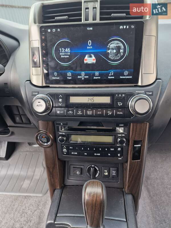 Внедорожник / Кроссовер Toyota Land Cruiser Prado 2010 в Житомире