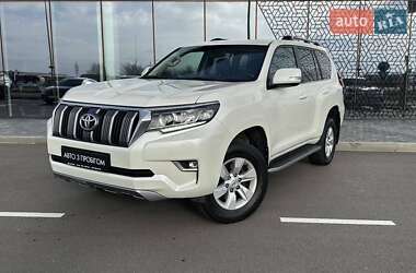 Внедорожник / Кроссовер Toyota Land Cruiser Prado 2019 в Киеве