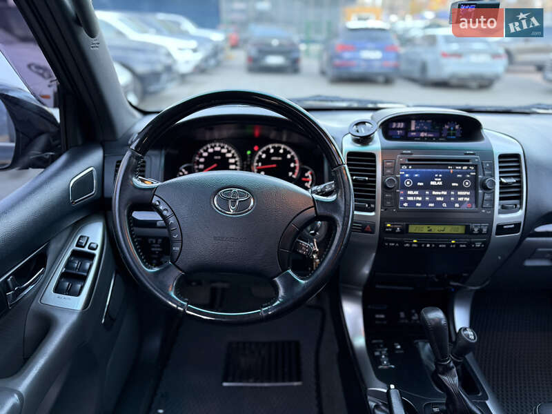 Внедорожник / Кроссовер Toyota Land Cruiser Prado 2008 в Киеве