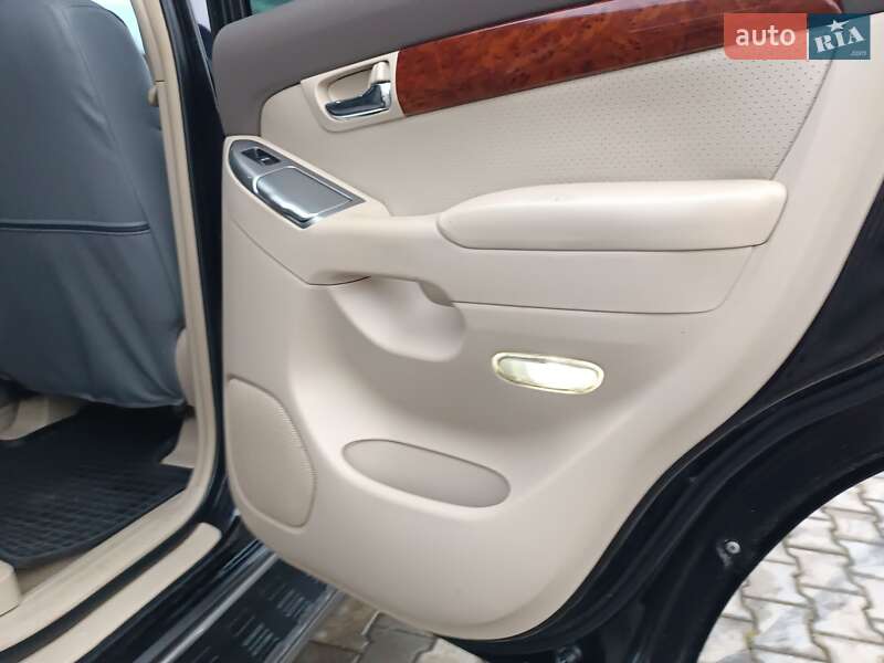 Внедорожник / Кроссовер Toyota Land Cruiser Prado 2006 в Хусте