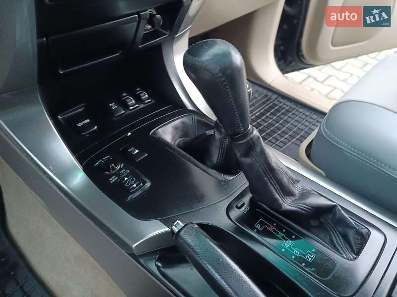 Внедорожник / Кроссовер Toyota Land Cruiser Prado 2006 в Хусте