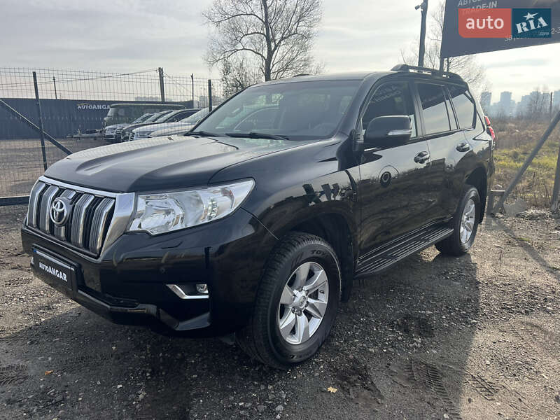 Toyota Land Cruiser Prado 2019