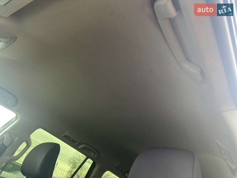 Позашляховик / Кросовер Toyota Land Cruiser Prado 2019 в Києві фото 29 Позашляховик / Кросовер Toyota Land Cruiser Prado 2019 в Києві