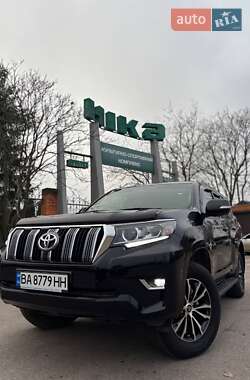 Внедорожник / Кроссовер Toyota Land Cruiser Prado 2010 в Александрие