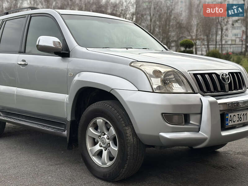 Внедорожник / Кроссовер Toyota Land Cruiser Prado 2006 в Хмельницком