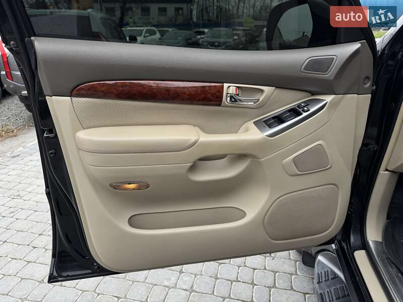 Позашляховик / Кросовер Toyota Land Cruiser Prado 2005 в Вінниці