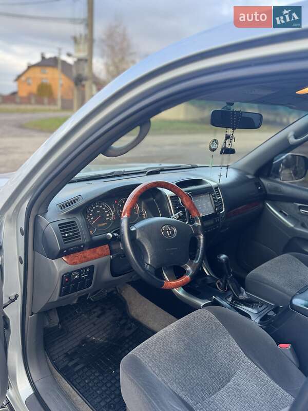 Позашляховик / Кросовер Toyota Land Cruiser Prado 2006 в Тернополі