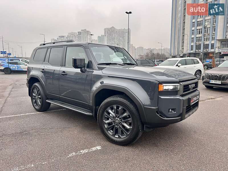 Позашляховик / Кросовер Toyota Land Cruiser Prado 2024 в Києві
