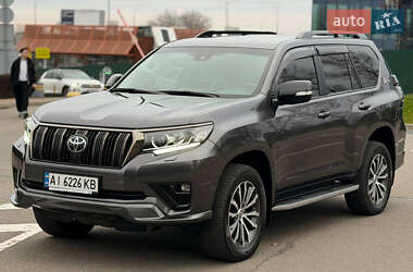 Позашляховик / Кросовер Toyota Land Cruiser Prado 2022 в Києві