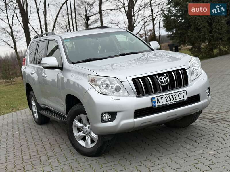 Внедорожник / Кроссовер Toyota Land Cruiser Prado 2013 в Ивано-Франковске