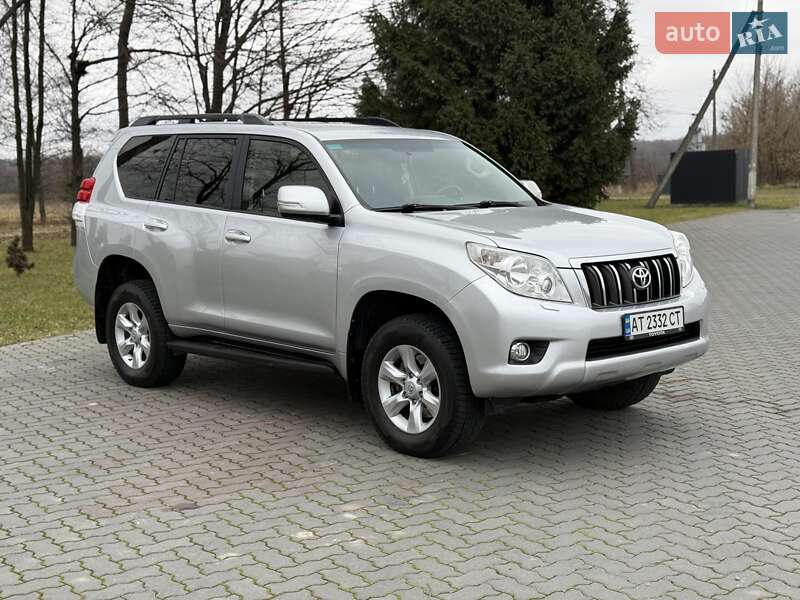 Внедорожник / Кроссовер Toyota Land Cruiser Prado 2013 в Ивано-Франковске
