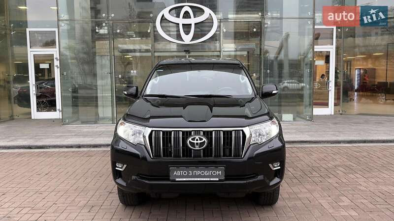 Внедорожник / Кроссовер Toyota Land Cruiser Prado 2019 в Киеве