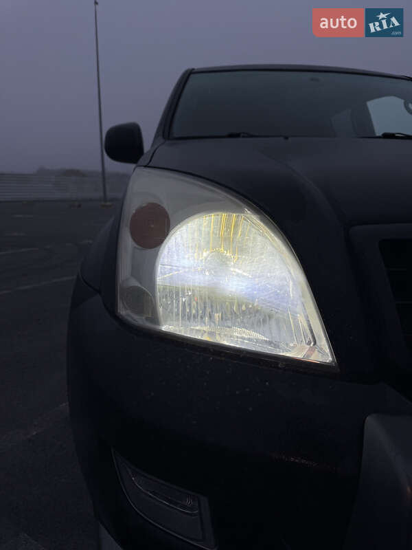 Внедорожник / Кроссовер Toyota Land Cruiser Prado 2006 в Львове