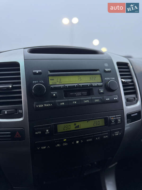 Внедорожник / Кроссовер Toyota Land Cruiser Prado 2006 в Львове