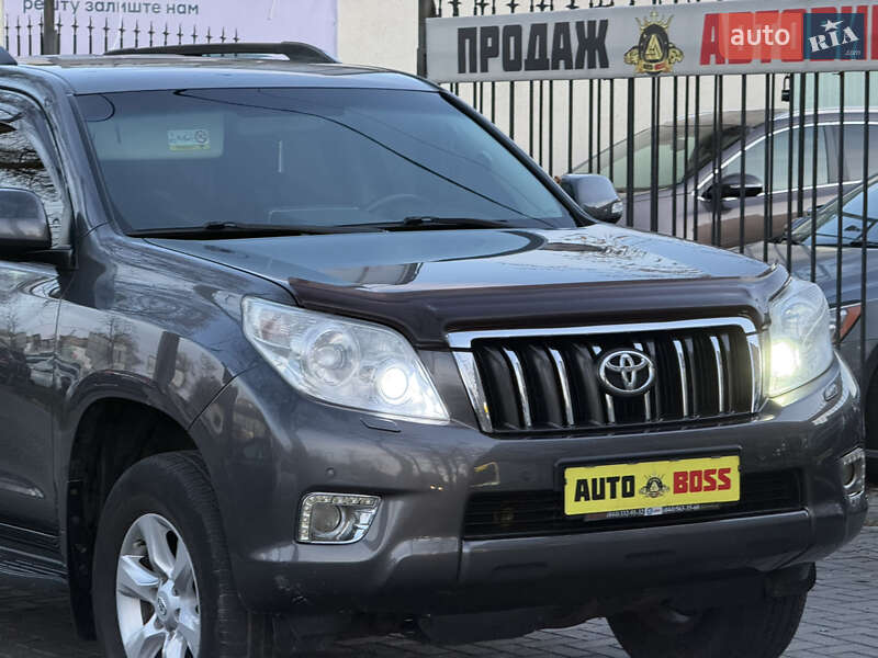 Позашляховик / Кросовер Toyota Land Cruiser Prado 2013 в Миколаєві