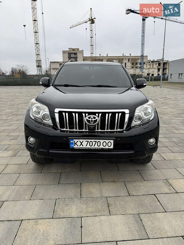 Позашляховик / Кросовер Toyota Land Cruiser Prado 2010 в Харкові фото Позашляховик / Кросовер Toyota Land Cruiser Prado 2010 в Харкові